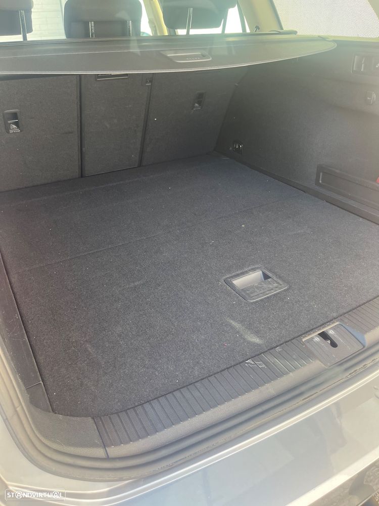 VW Passat Variant 1.6 TDI Confortline - 9