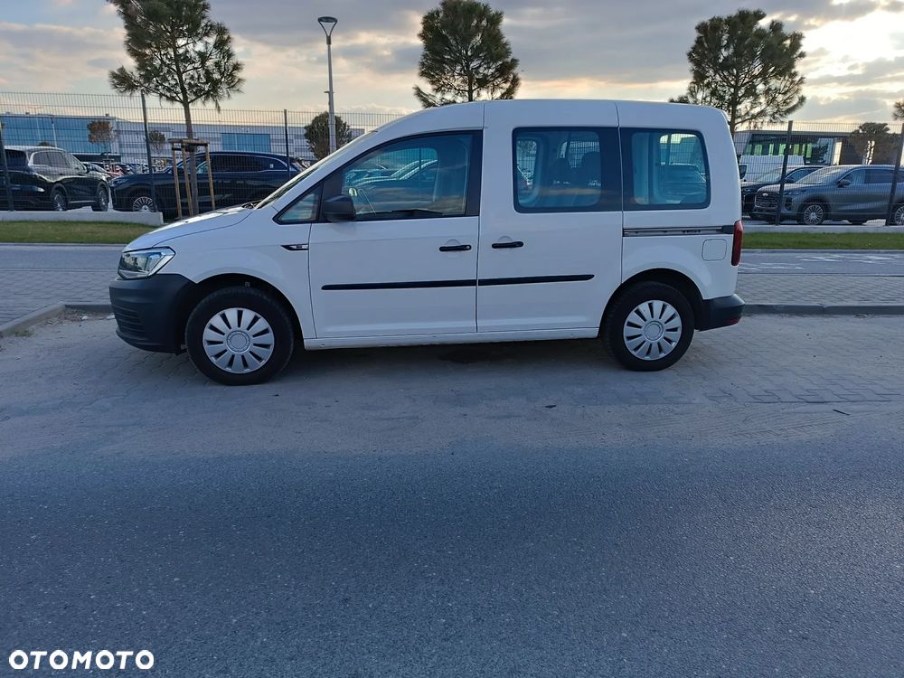 Volkswagen Caddy 2.0 TDI Comfortline - 5