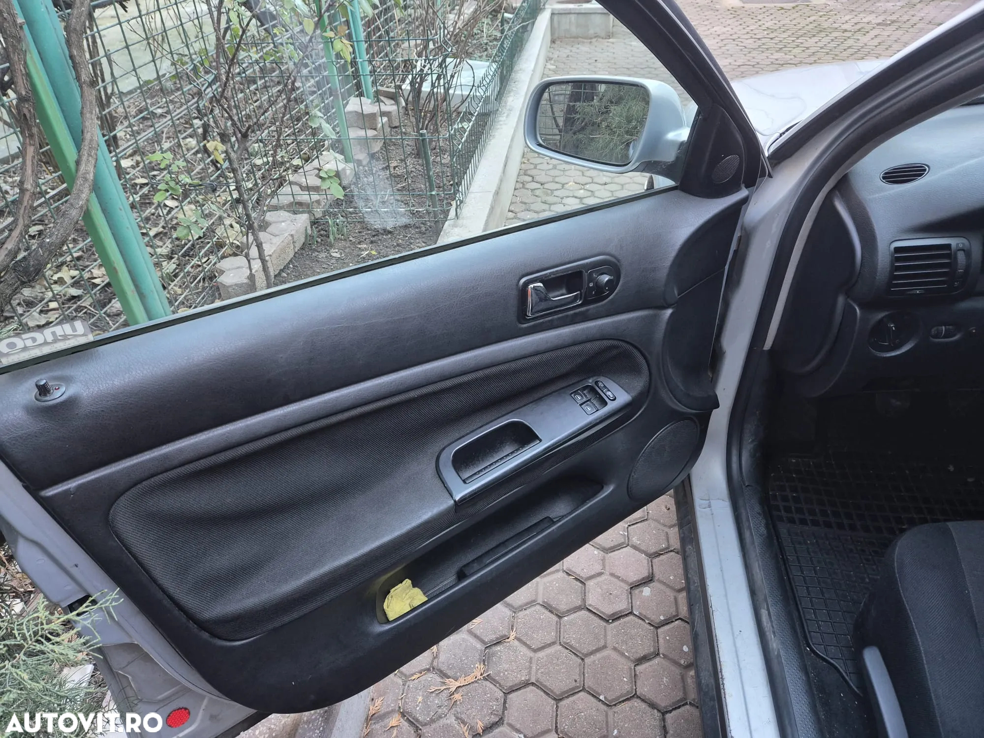 Volkswagen Passat Variant TDI - 14