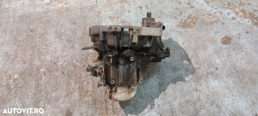 CUTIE VITEZE MANUALA 1.6 B RENAULT LAGUNA 1 - 1