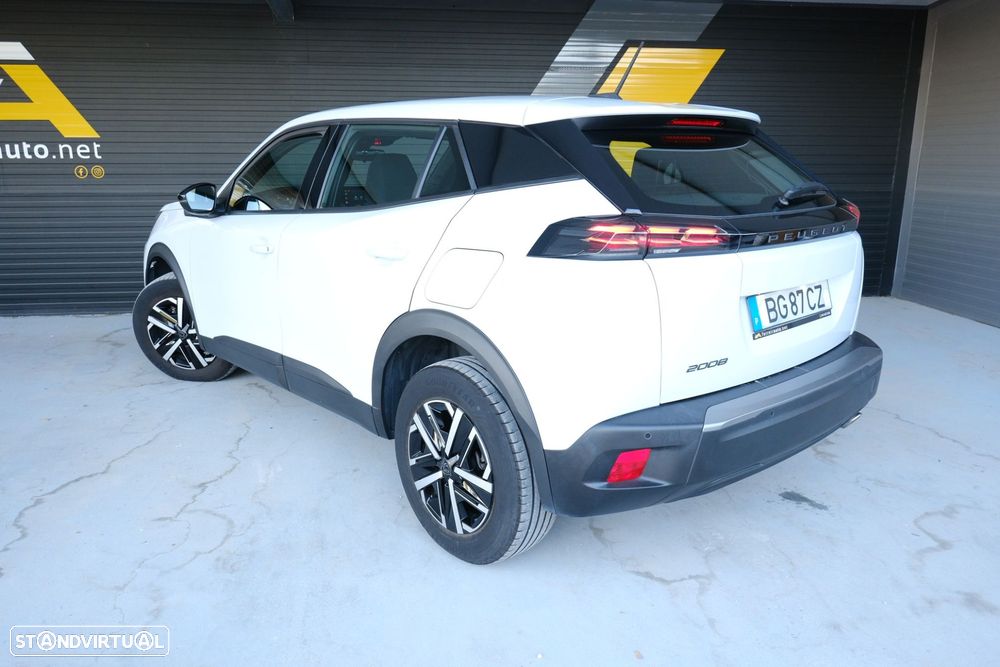 Peugeot 2008 - 3