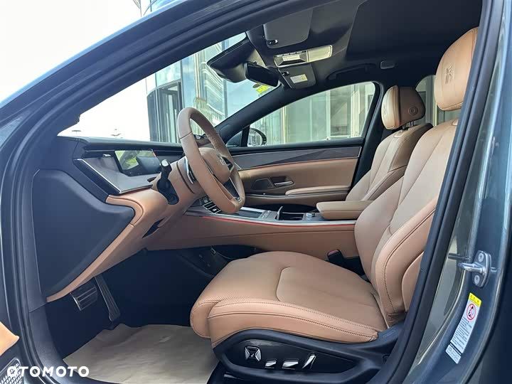 BYD Han L - 16