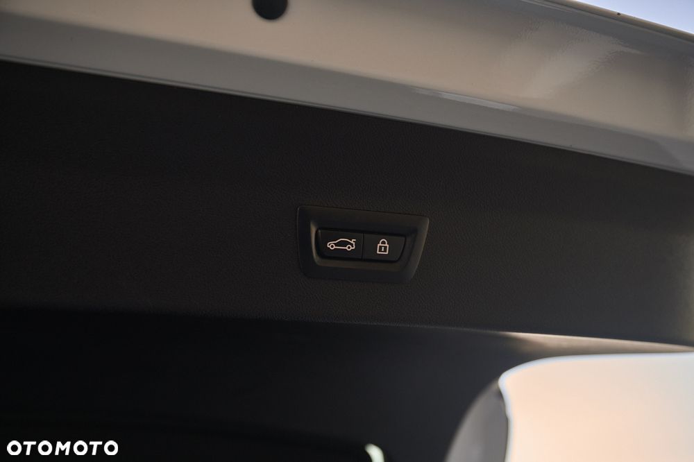 BMW X4 xDrive20i M Sport sport - 37