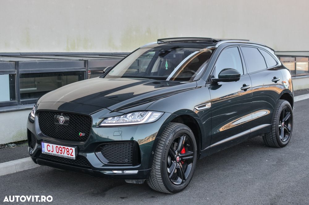 Jaguar F-Pace - 1