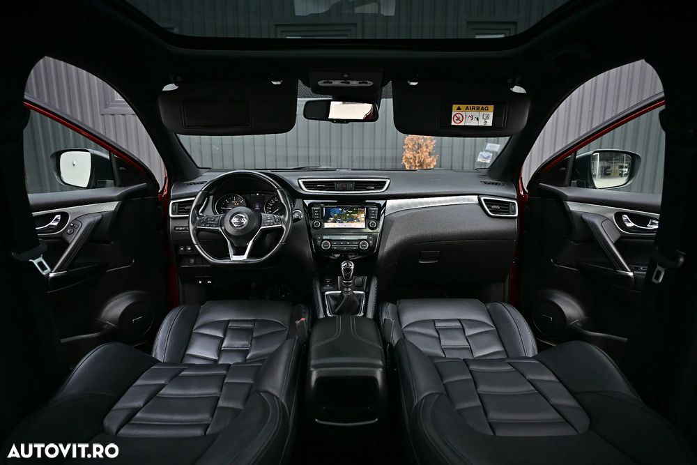 Nissan Qashqai 1.7 dCi TEKNA+ - 8
