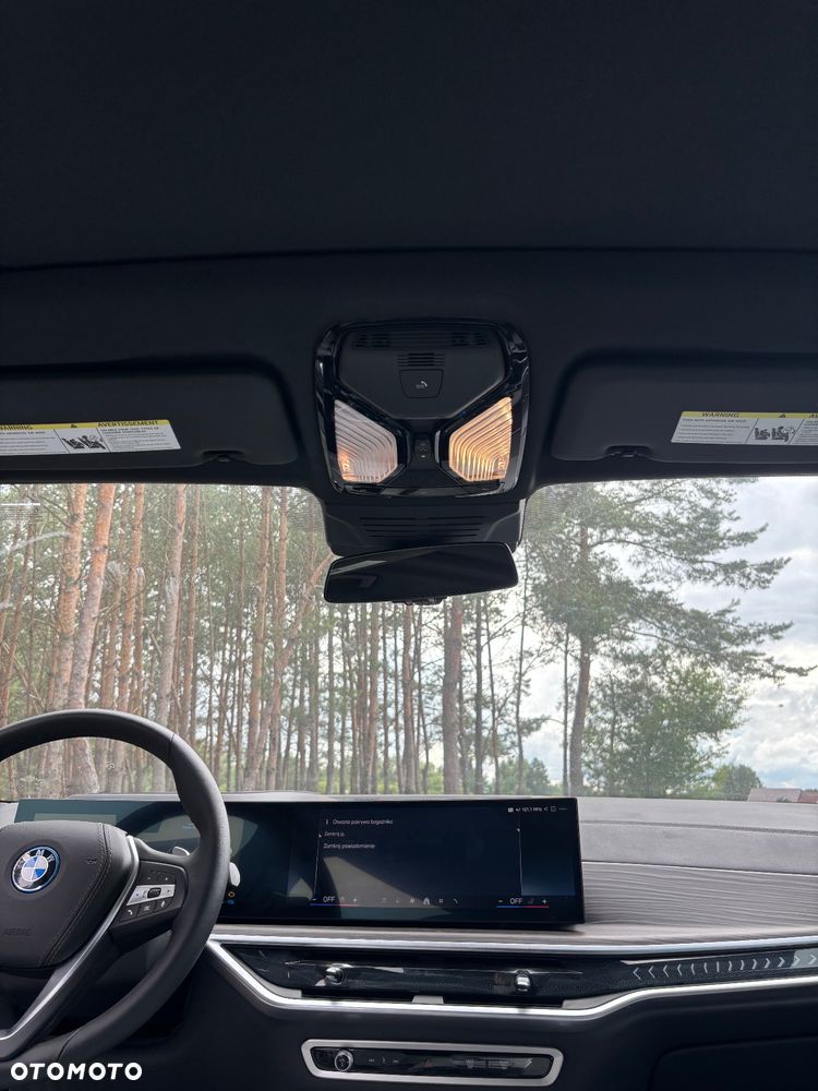 BMW X5 xDrive50e - 33