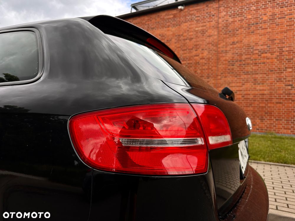 Audi A3 Sportback 1.8 TFSI Attraction - 9