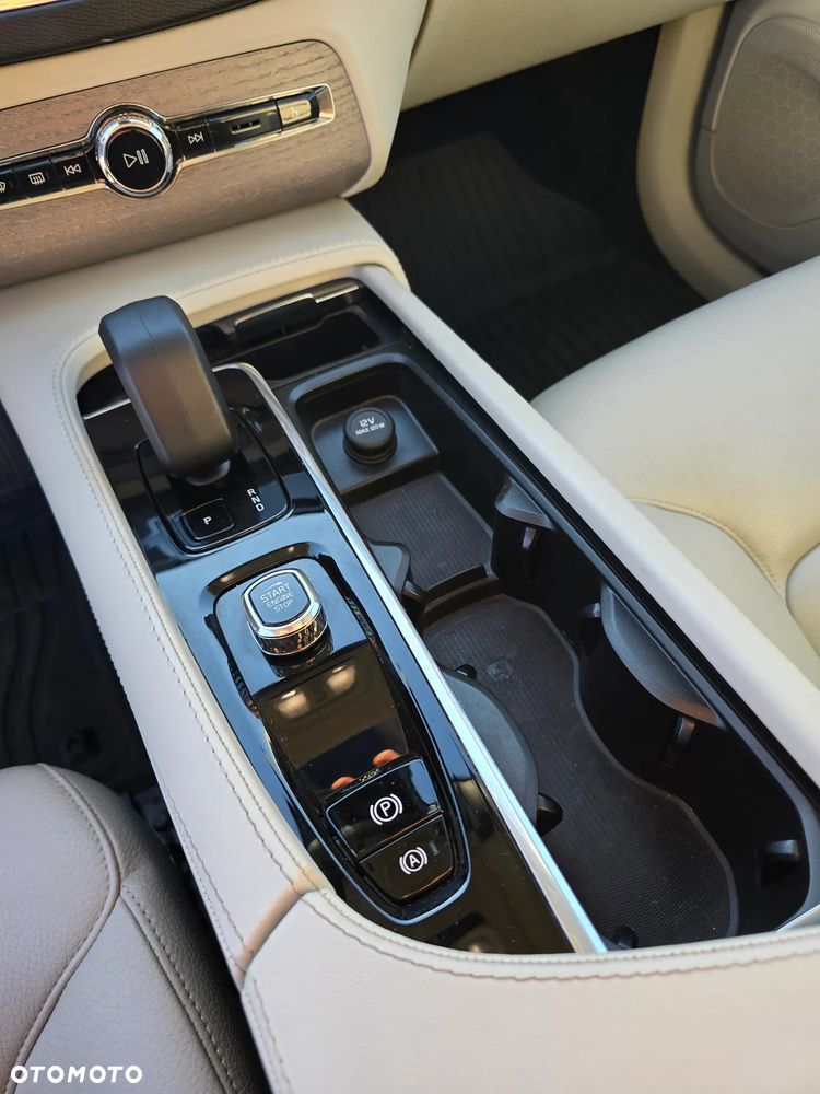 Volvo XC 90 B6 B AWD Inscription 7os - 11