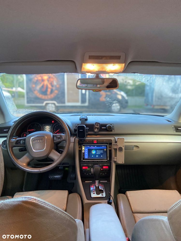 Audi A4 Avant - 9