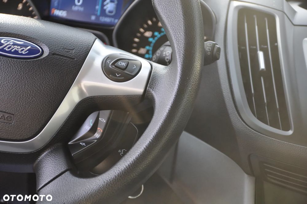 Ford Escape - 38