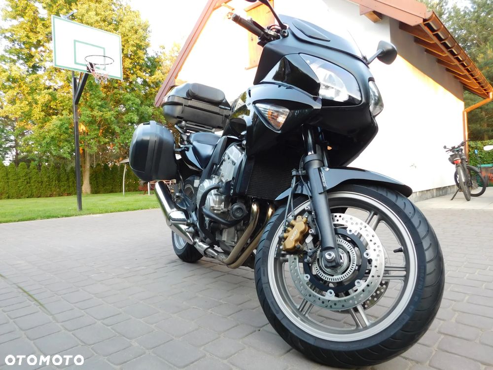 Honda CBF - 11