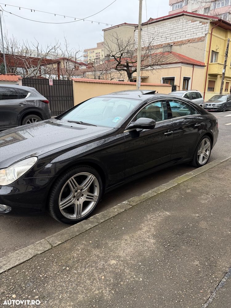 Mercedes-Benz CLS - 6