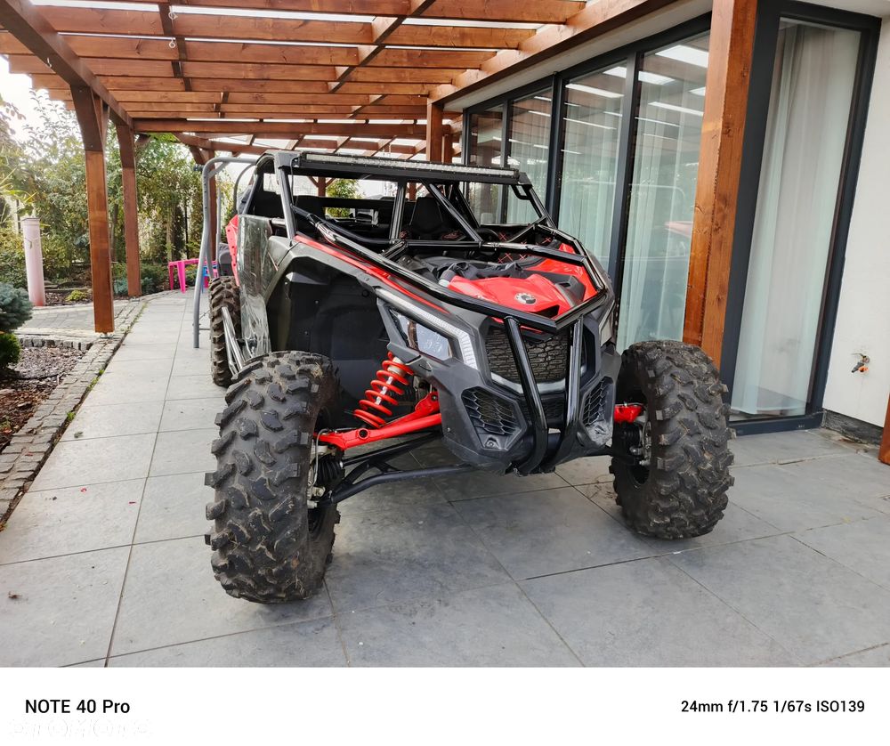 Can-Am Maverick - 10