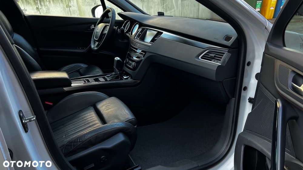 Peugeot 508 RXH BlueHDi 180 EAT6 Stop&Start - 31