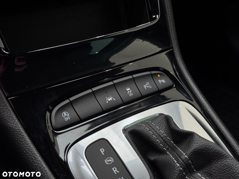 Opel Astra 1.5 CDTI Business Elegance - 25