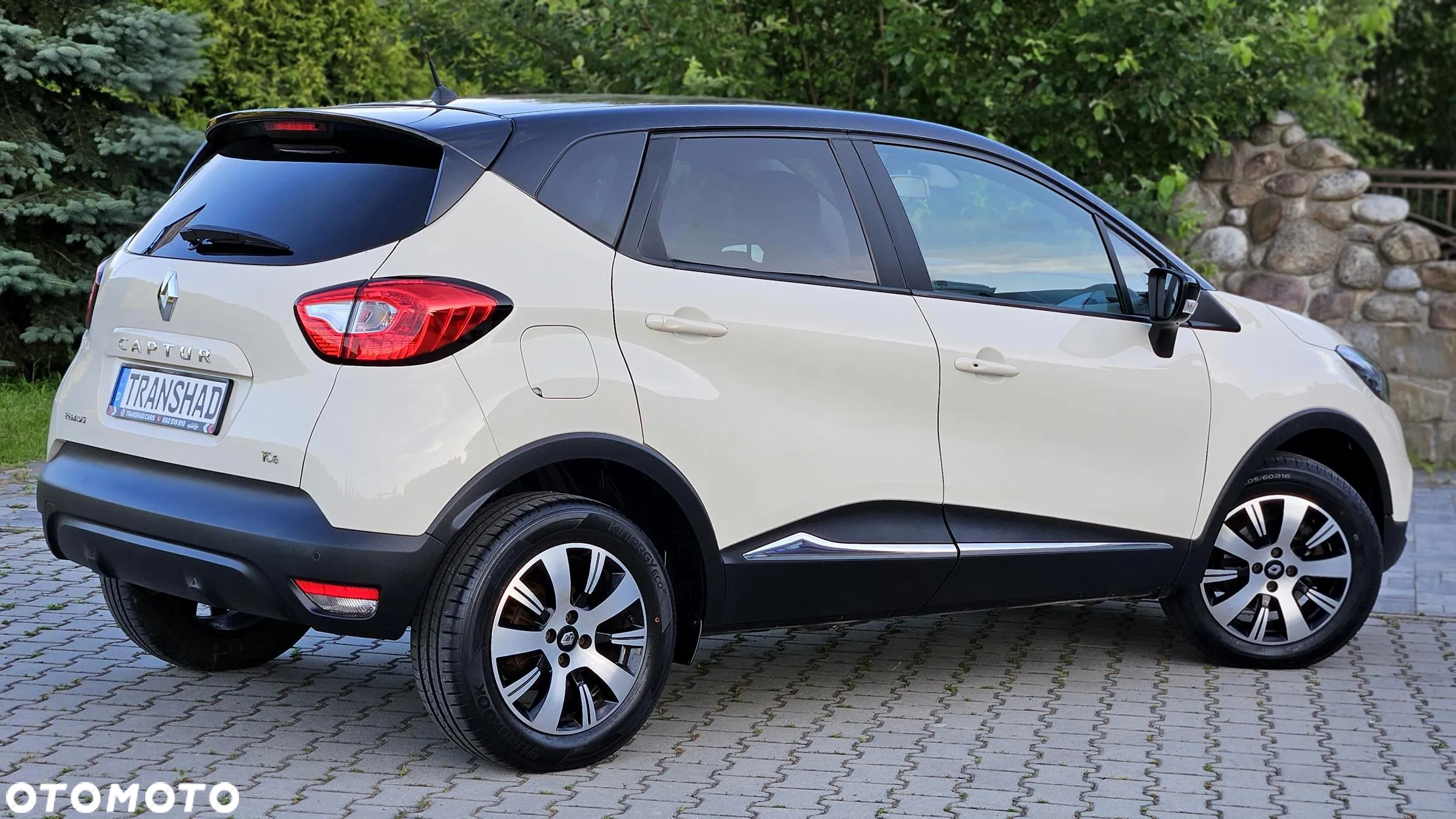 Renault Captur ENERGY TCe 120 EDC LIMITED - 6