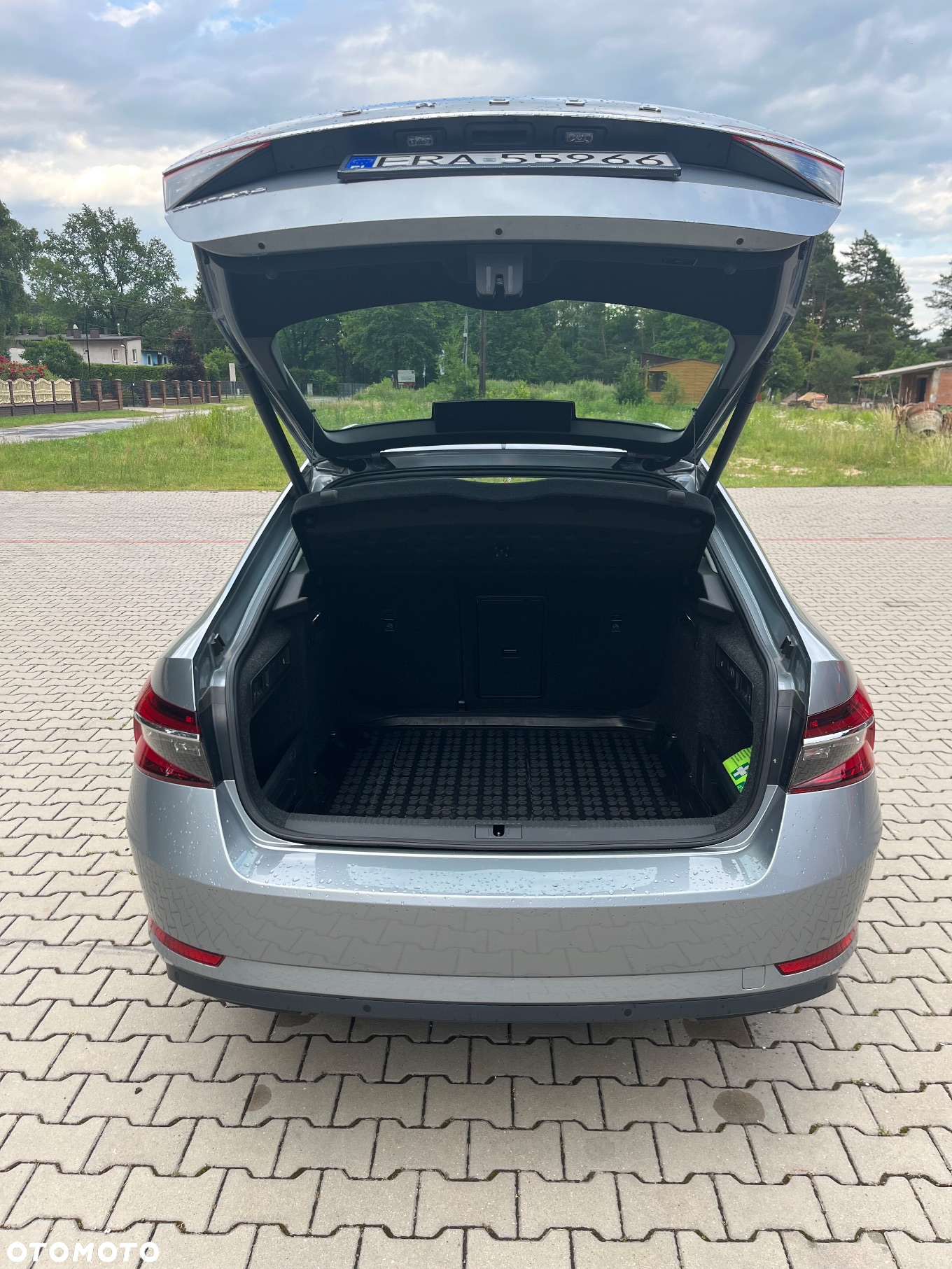Skoda Superb 2.0 TSI Ambition DSG - 11