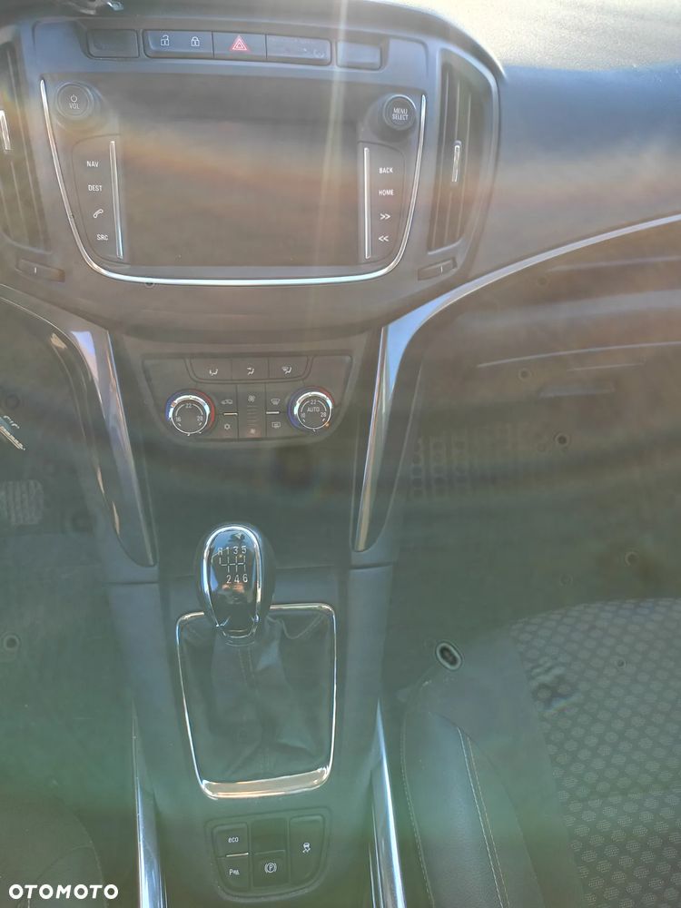 Opel Zafira 1.4 T Cosmo - 9