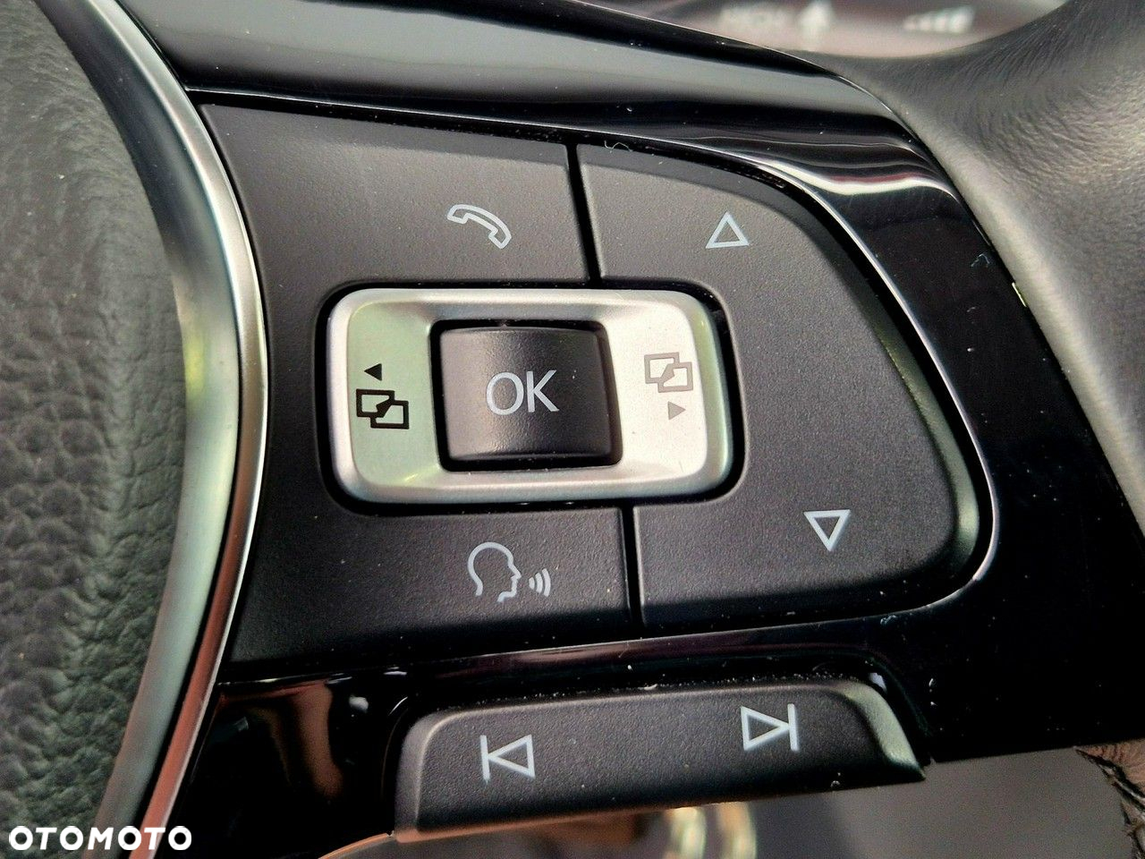 Volkswagen Multivan 2.0 BiTDI L1 Highline DSG - 26