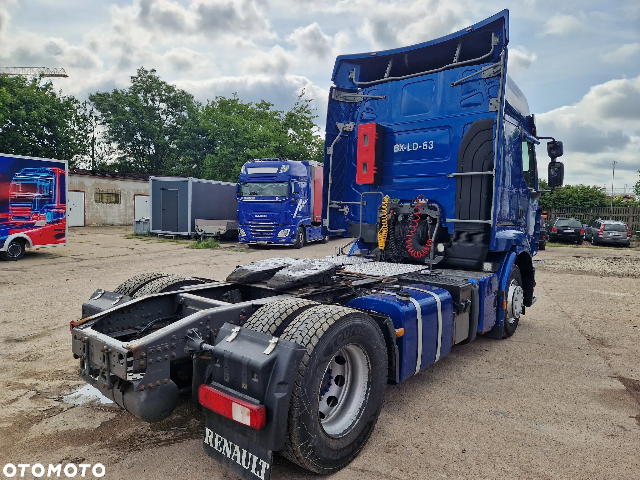 Renault 370DXI - 4