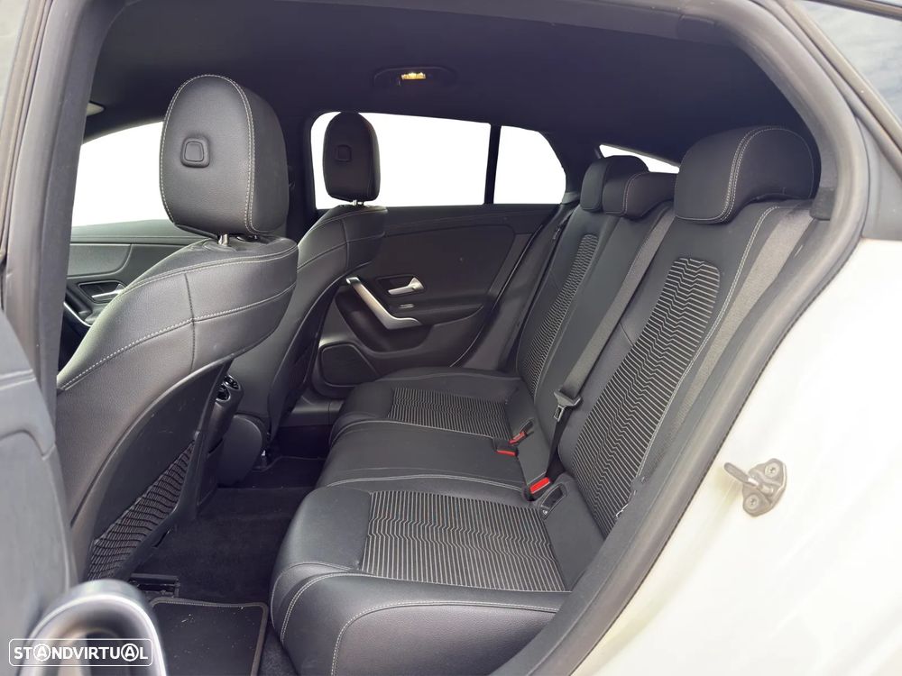Mercedes-Benz CLA 180 d Shooting Brake Progressive - 13
