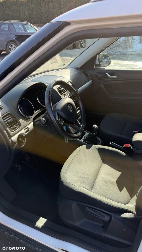 Skoda Yeti 2.0 TDI DPF 4x4 Active - 10