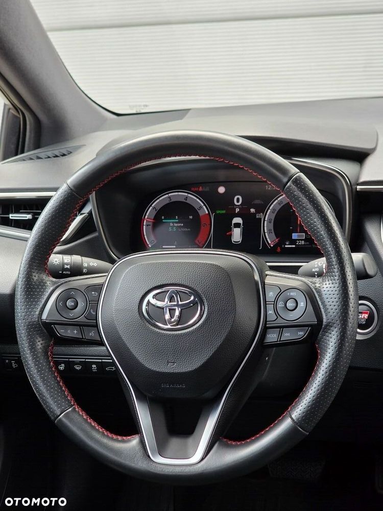 Toyota Corolla 1.8 Hybrid GR Sport - 27