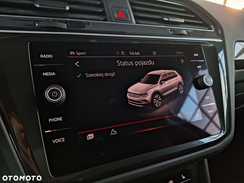 Volkswagen Tiguan 2.0 TSI 4Mot Elegance DSG - 30