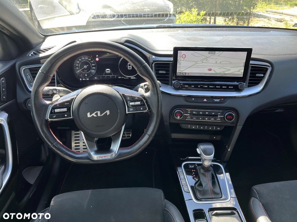 Kia ProCeed 1.6 T-GDI GT DCT - 13