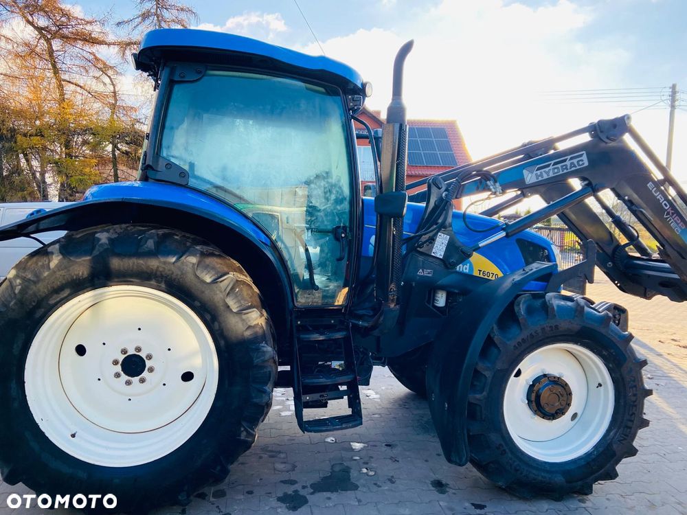 New Holland T6070 - 8