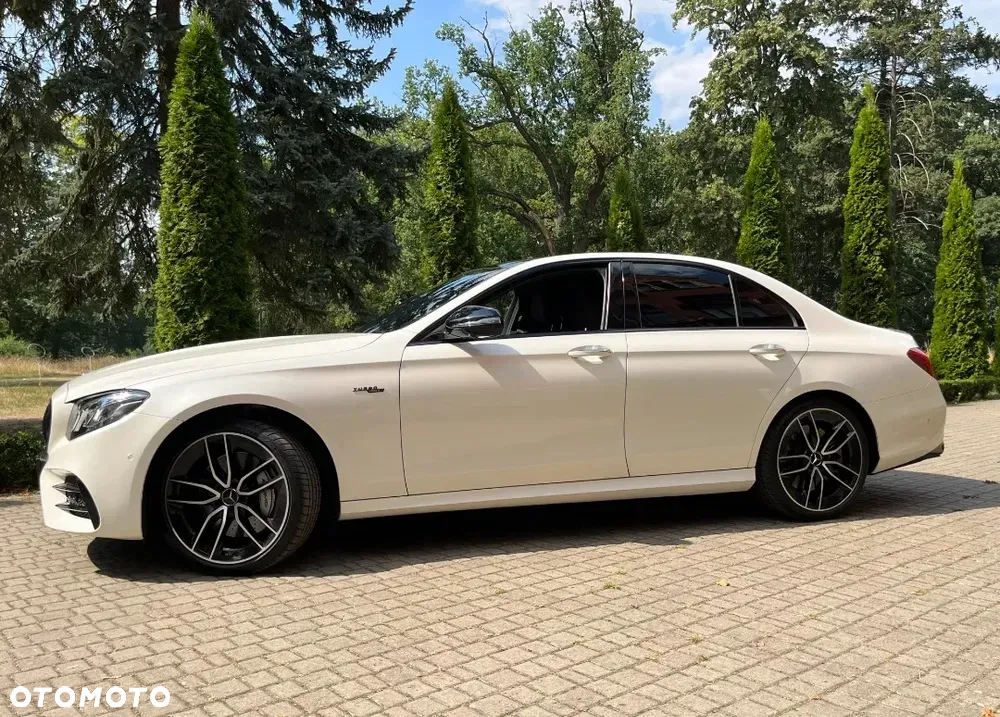 Mercedes-Benz Klasa E AMG 53 4Matic+ T AMG Speedshift TCT-9G - 8
