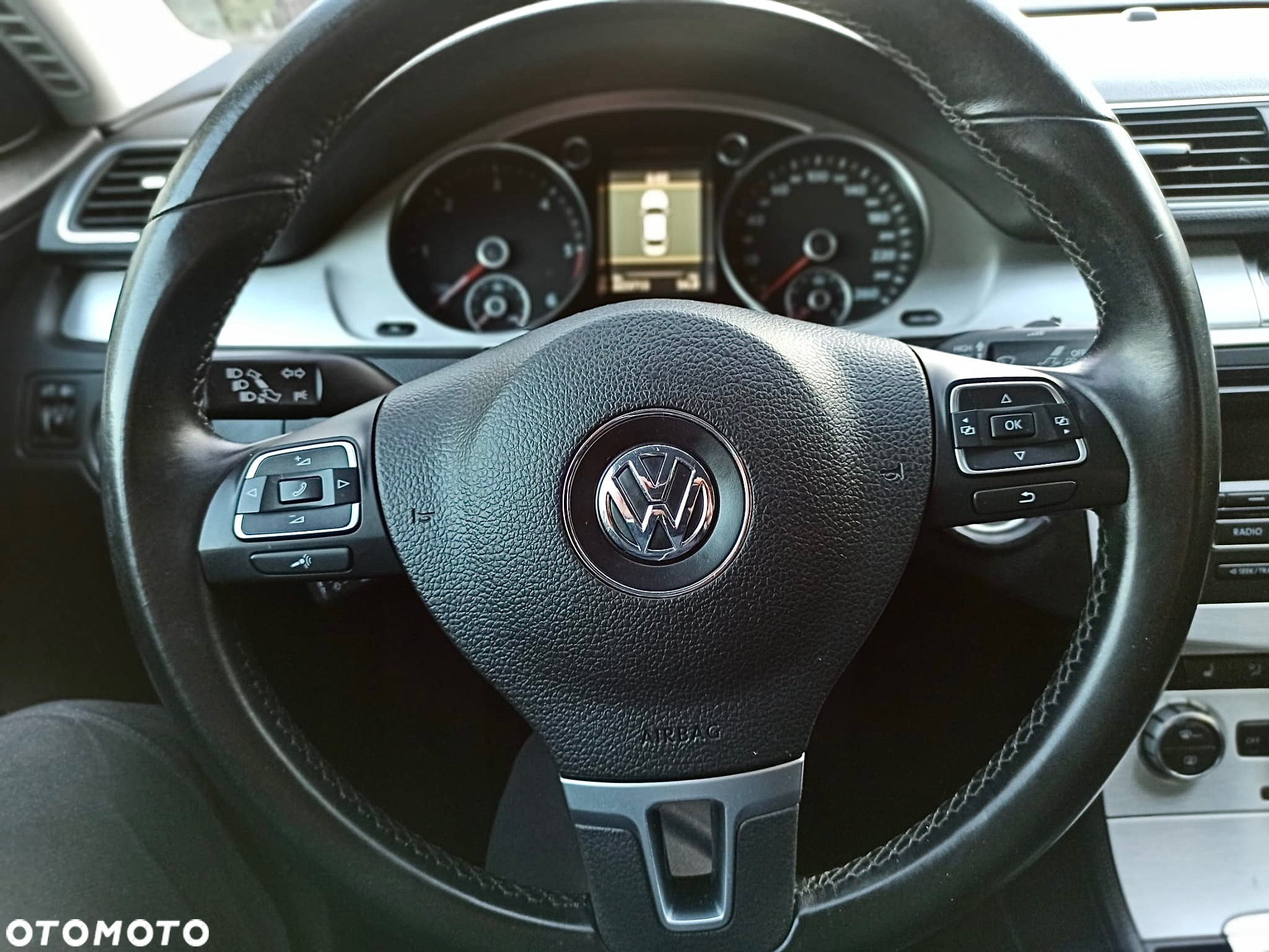 Volkswagen Passat 2.0 Blue TDI DSG SCR Comfortline - 17