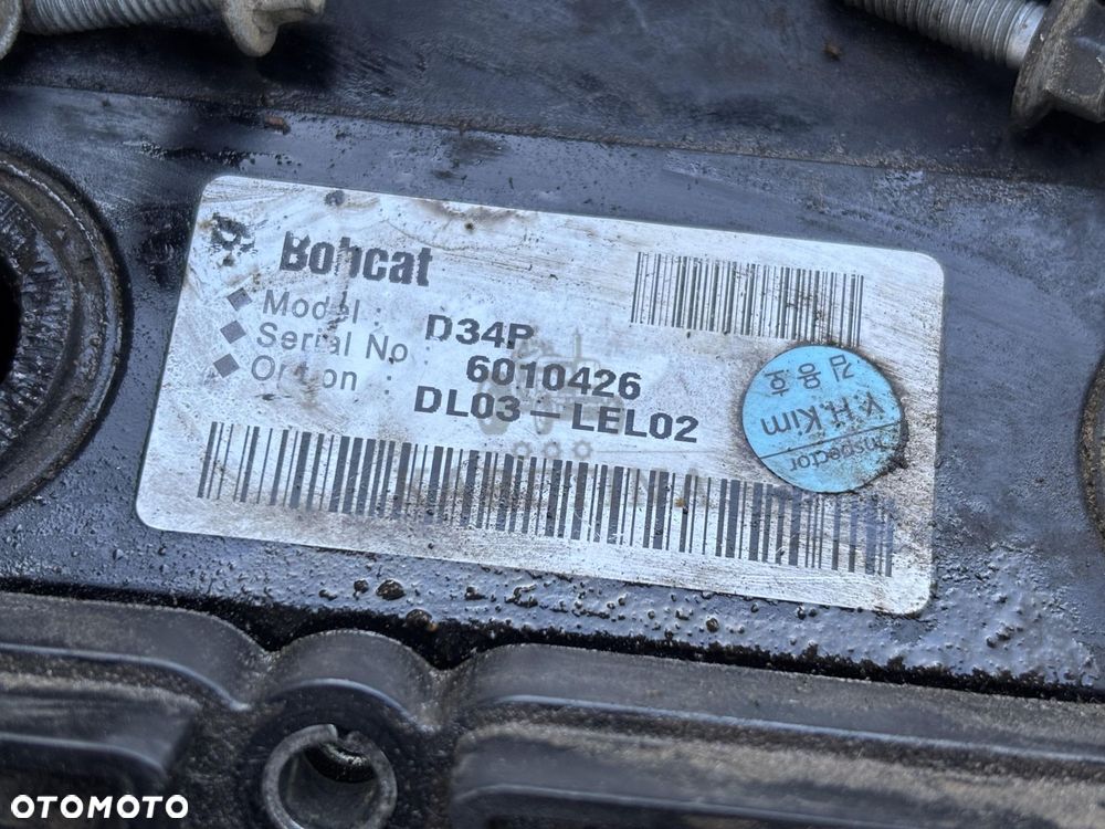 BOBCAT D34P DL03-LEL02 Klawiatura Turbosprężarka Turbina Wałek Rozrządu Rozdzielacz Wtrysk CZĘŚCI - 6