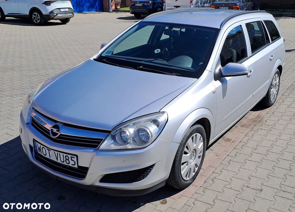 Opel Astra 1.6 Enjoy - 10