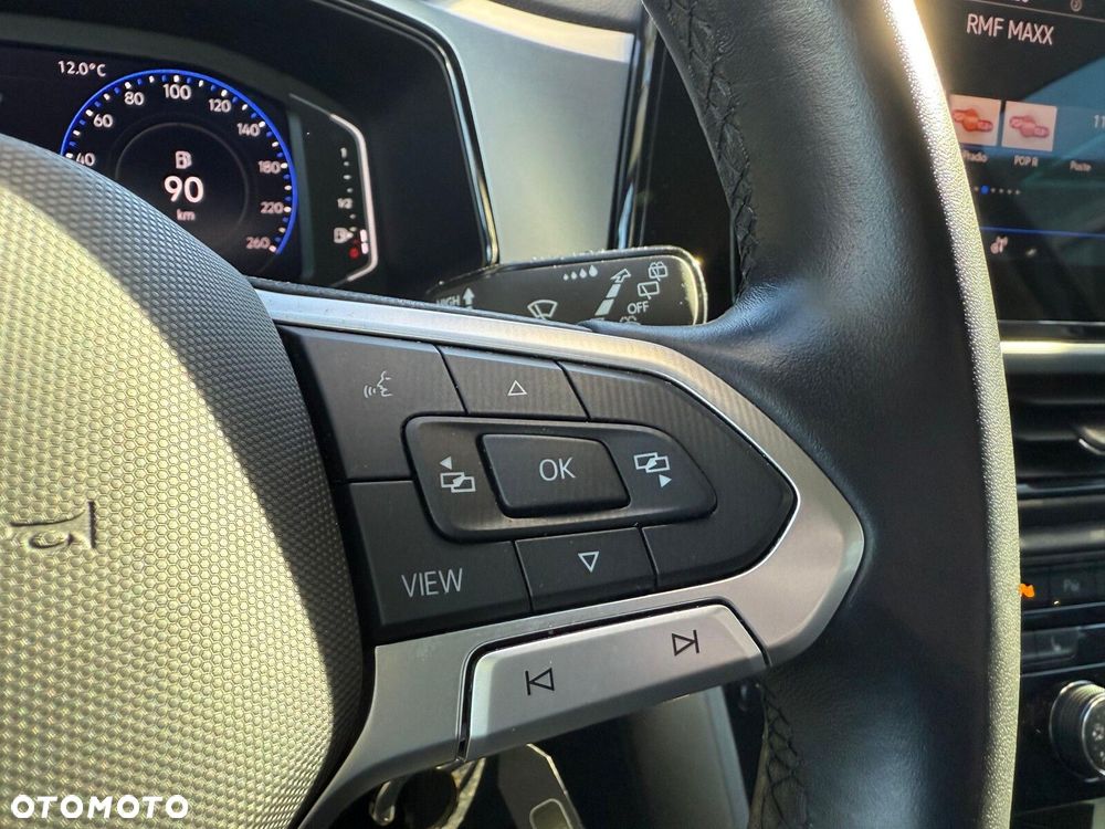 Volkswagen T-Roc 1.5 TSI Life - 17