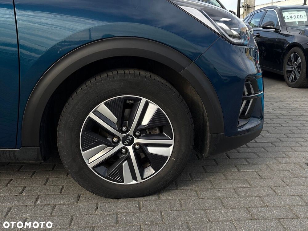 Kia Niro 1.6 GDI Hybrid L Business Line - 32