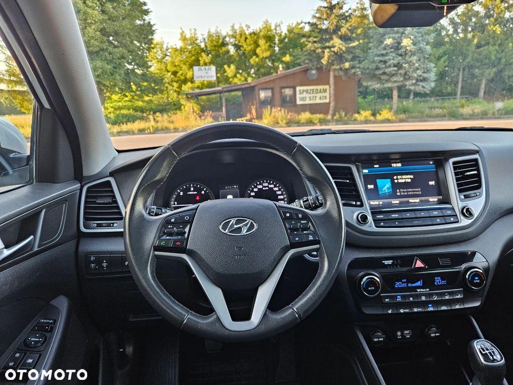 Hyundai Tucson blue 1.7 CRDi 2WD Style - 25