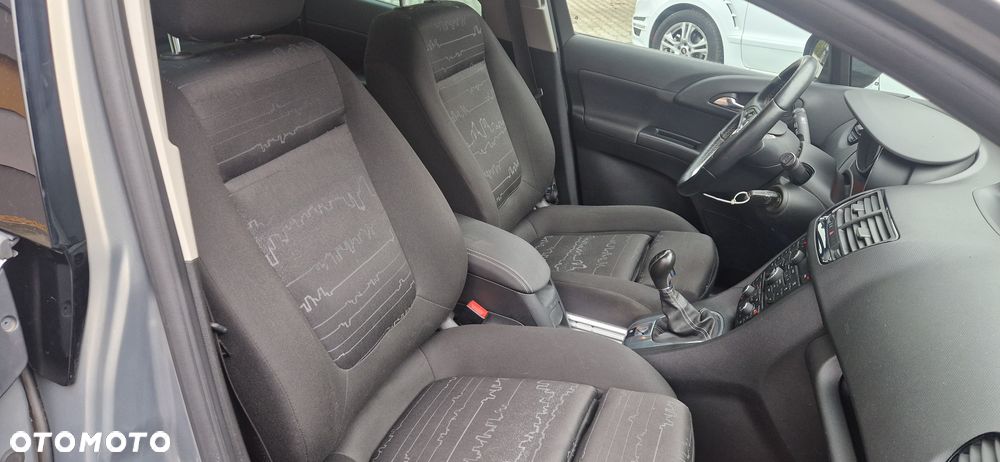 Opel Meriva 1.4 150 Jahre - 21