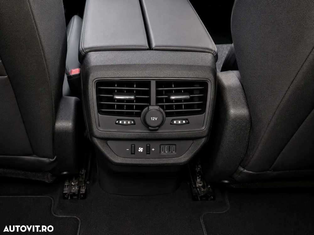 Peugeot 5008 1.5L BlueHDI EAT8 S&S Allure - 26