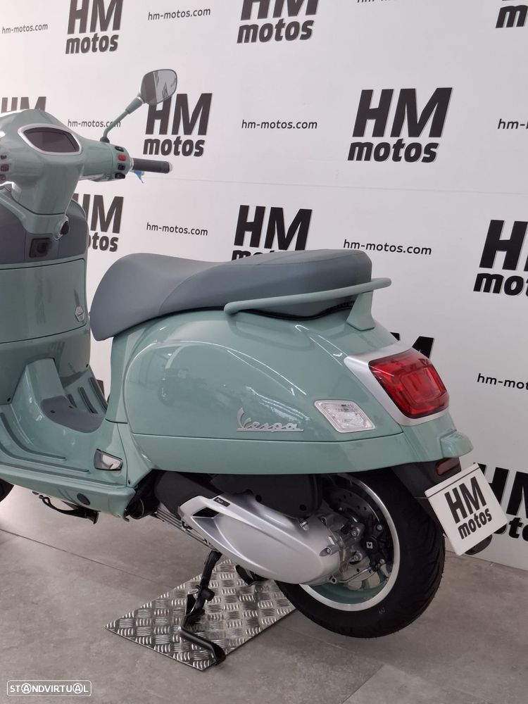 Vespa GTS Super EDIÇÃO 80 ANOS - GARANTIA DE FÁBRICA - 9