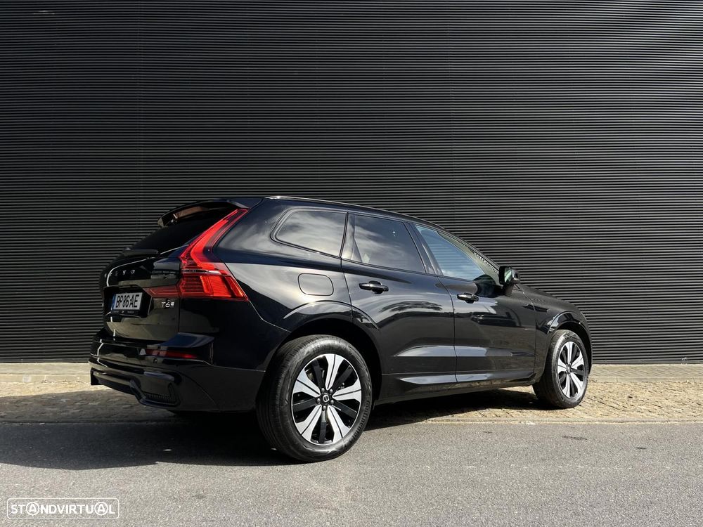 Volvo XC 60 2.0 T6 PHEV Plus Dark AWD - 29