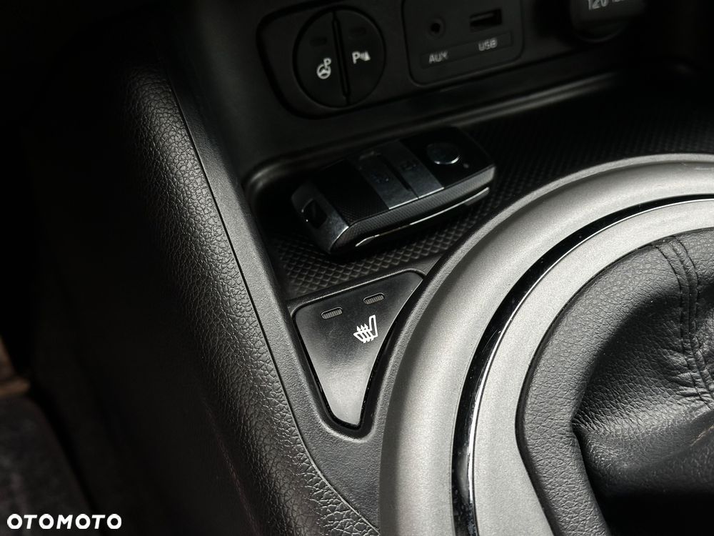 Kia Sportage 1.7 CRDI XL 2WD - 15