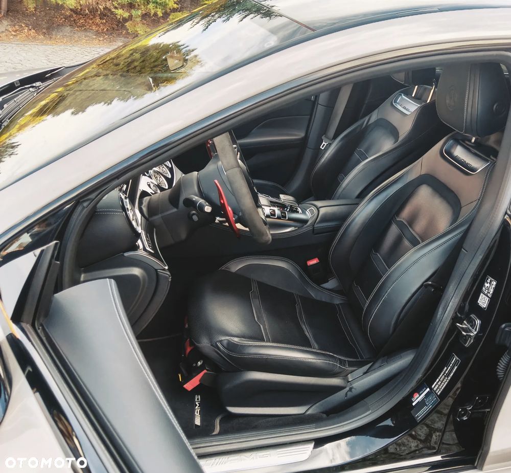 Mercedes-Benz AMG GT 63 S 4-Matic+ - 11