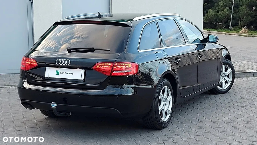 Audi A4 Avant 2.0 TDI DPF Ambition - 6