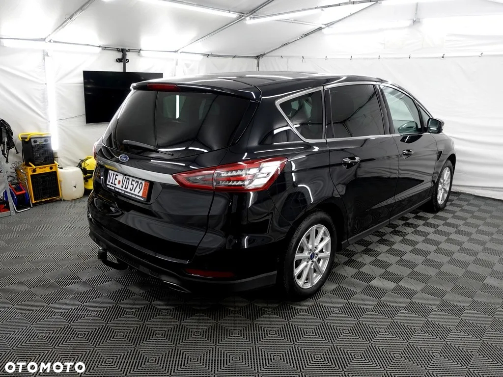 Ford S-Max 2.0 TDCi Titanium - 4