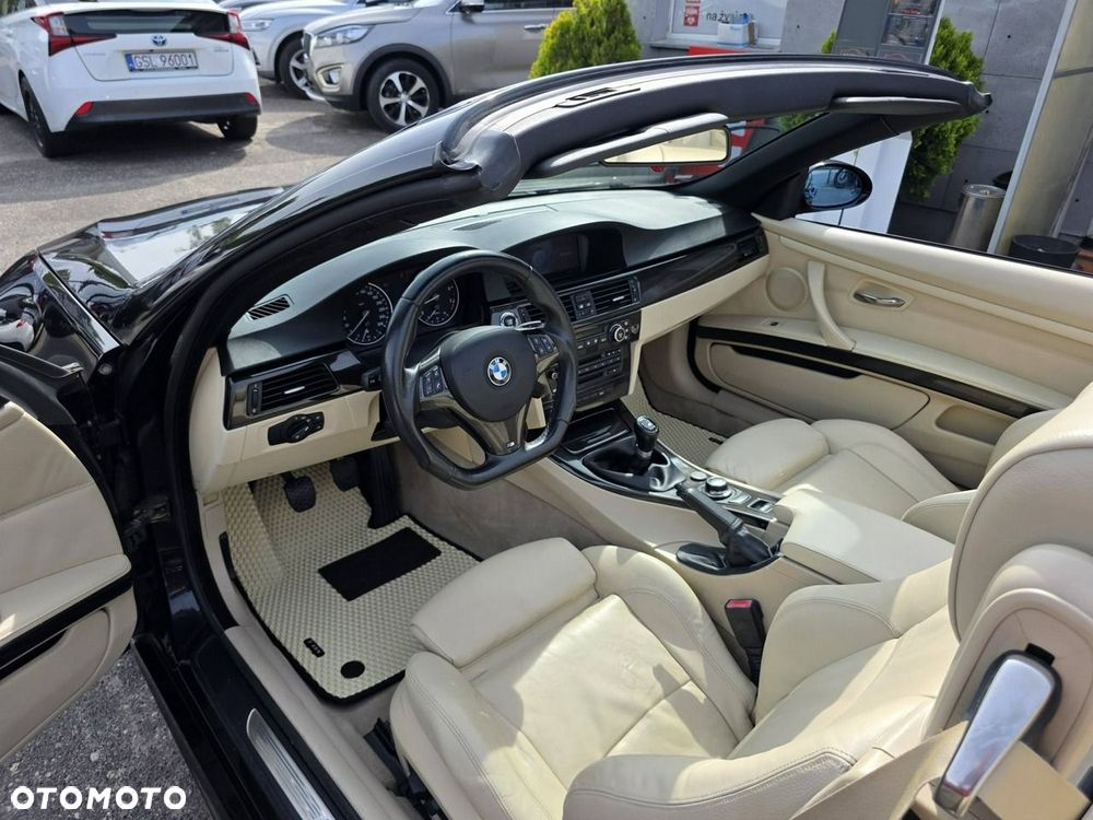 BMW Seria 3 320i Edition Exclusive - 14