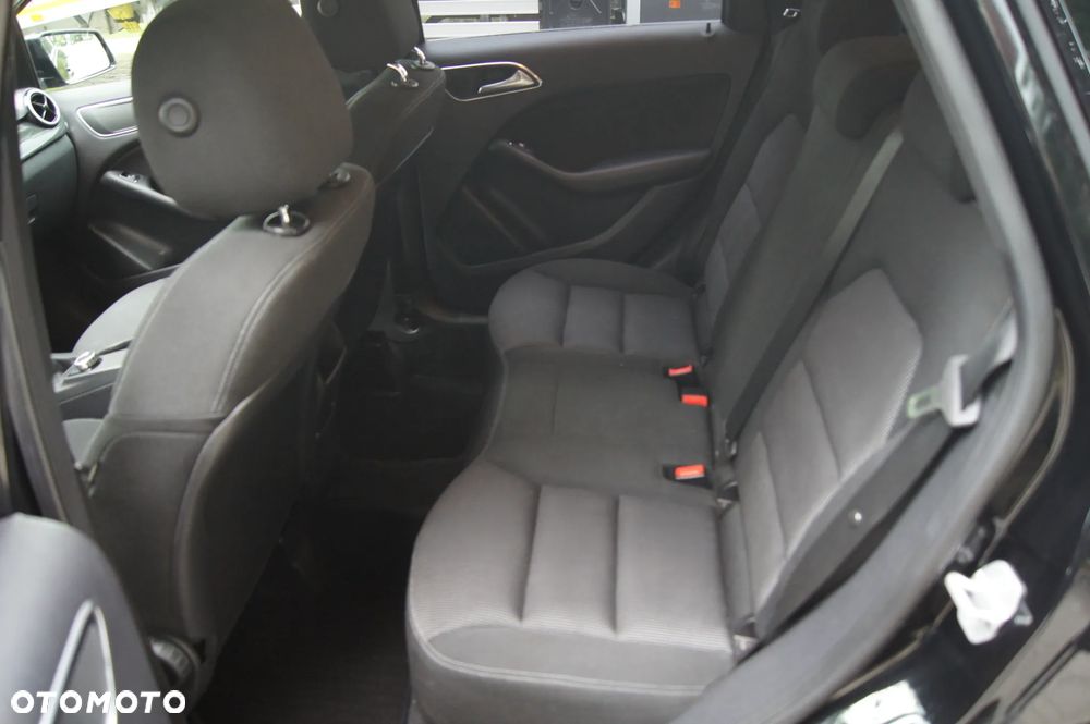 Mercedes-Benz Klasa B 180 CDI BlueEFFICIENCY Edition 1 - 16