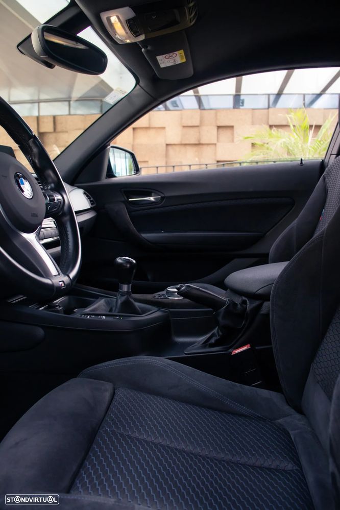 BMW 220 d Coupe Pack M - 24