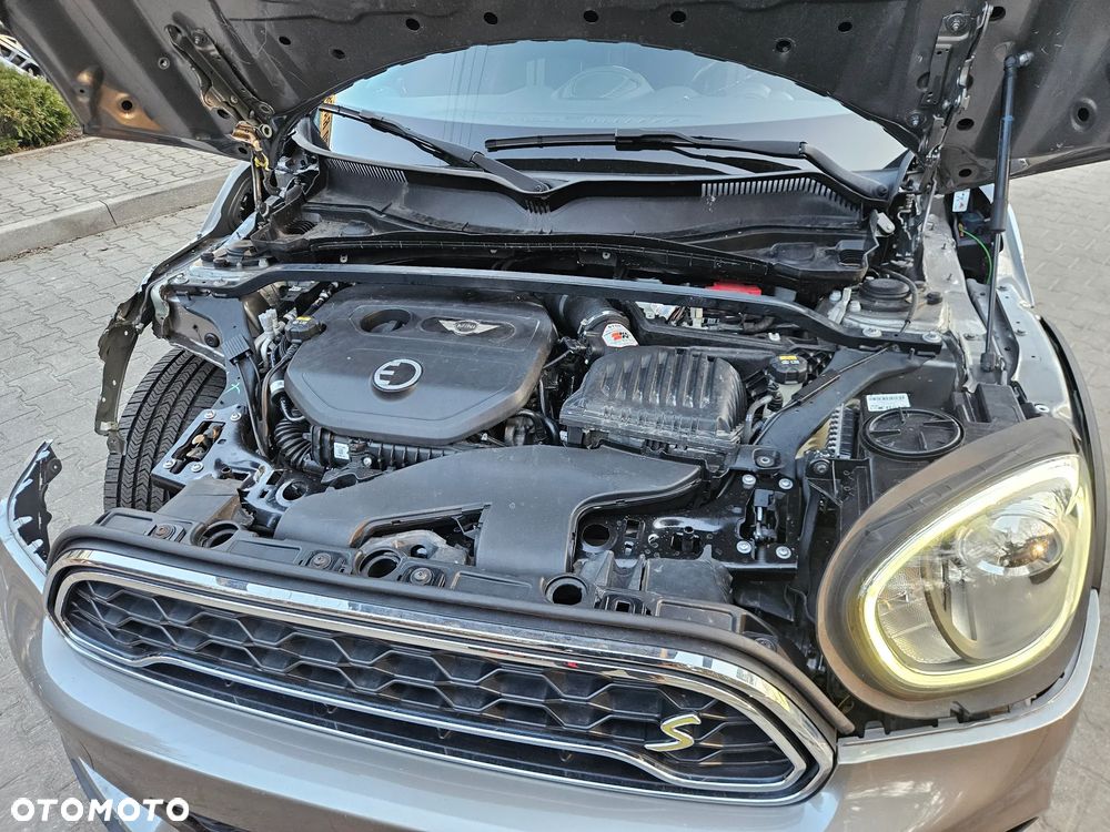 MINI Countryman Cooper SE ALL4 John Cooper Works Trim - 12