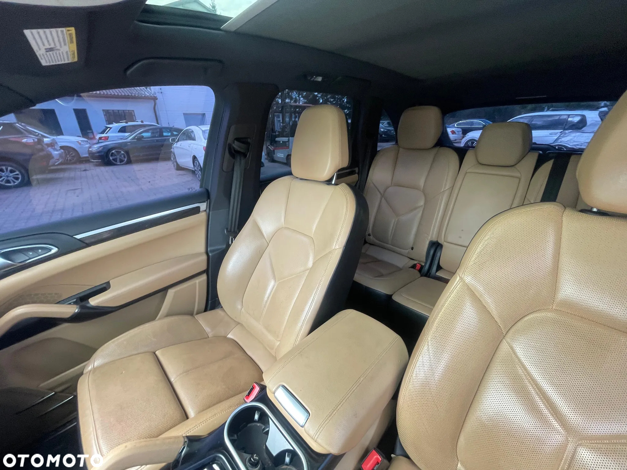 Porsche Cayenne Standard - 15